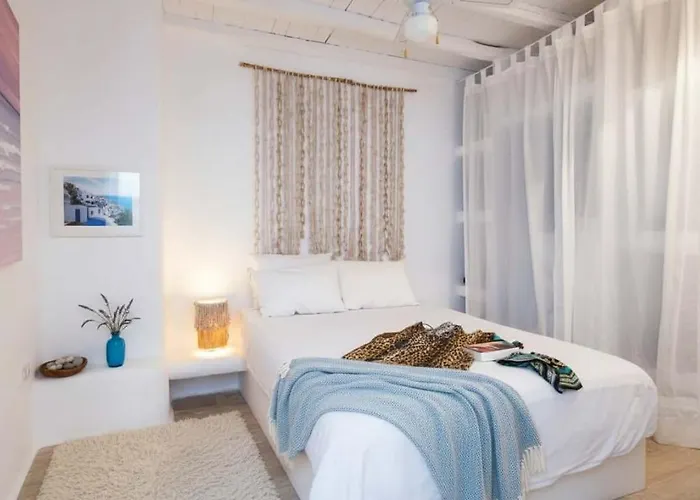 Chic In Kanalia W Panoramic Ocean Views Holiday home *